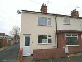 3 bedroom Terraced t...